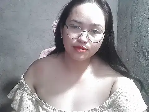 Snapshot of wildchinita00 chatting on 19, 6, 2026 wildchinita00 online show from 19, 6, 2026