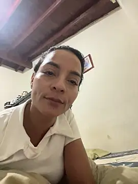 yesica2507 online show from 3, 3, 2026