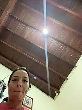 yesica2507 online show from 14, 4, 2026