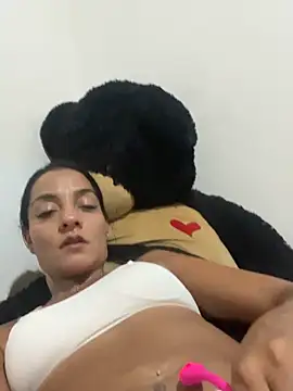 yesica2507 online show from 14, 5, 2026