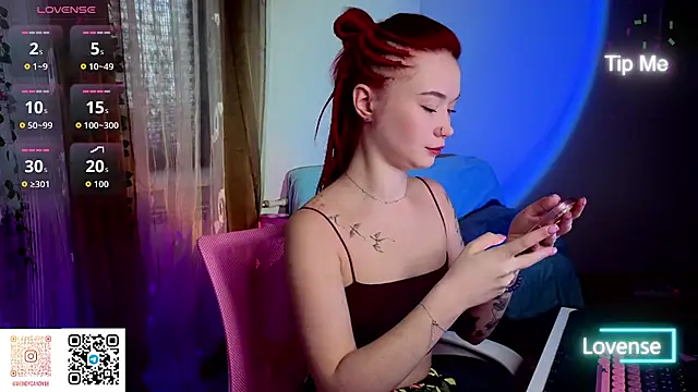 WendyCandy18 online show from 17, 4, 2026