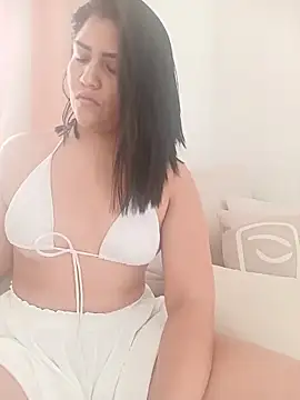 EmiliaVincenzo online show from 1, 3, 2026