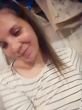 CamiliLuna online show from 2, 4, 2026