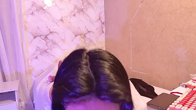 QueenSallyDesire online show from 12, 3, 2026