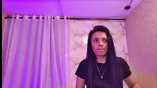 QueenSallyDesire online show from 16, 3, 2026