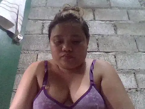 sweetlyn31 online show from 21, 7, 2026