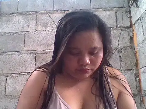 sweetlyn31 online show from 12, 4, 2026