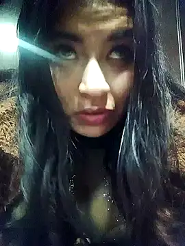 Crazy grone online show from 8, 7, 2026