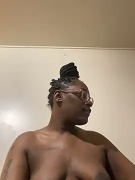 Sinfulwaterfalls online show from 5, 4, 2026