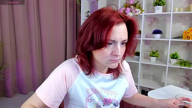 taticamomile online show from 15, 4, 2026