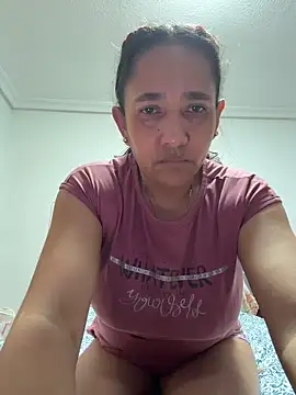 CrystalIvy online show from 2, 4, 2026