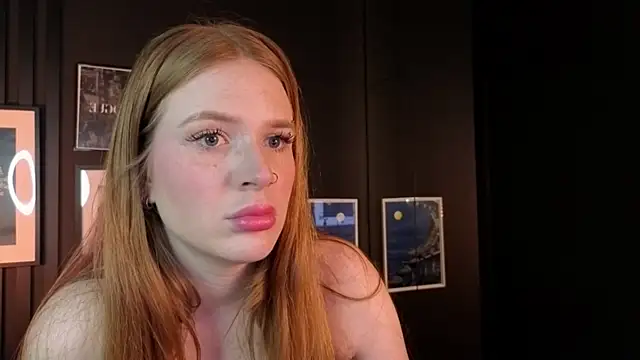 Snapshot of RinKittyy chatting on 8, 7, 2026 RinKittyy online show from 8, 7, 2026