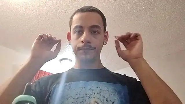 momo0208 online show from 25, 2, 2026