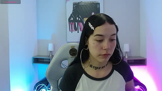 Snapshot of Abbycollins_27_x chatting on 4, 3, 2026 Abbycollins 27 x online show from 4, 3, 2026