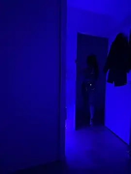  MillaCruz online show from 15, 3, 2026