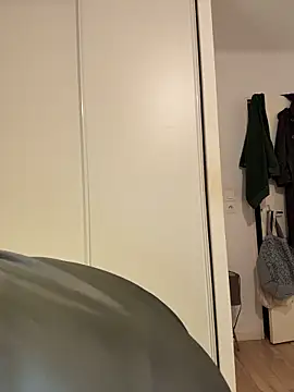  MillaCruz online show from 19, 3, 2026