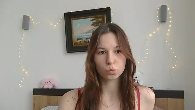 Snapshot of RevolutionAstra chatting on 23, 2, 2026 RevolutionAstra online show from 23, 2, 2026