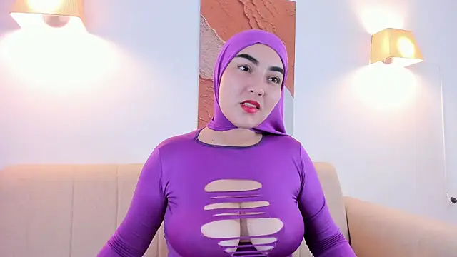 Malika Noor online show from 13, 5, 2026
