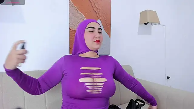 Malika Noor online show from 18, 6, 2026