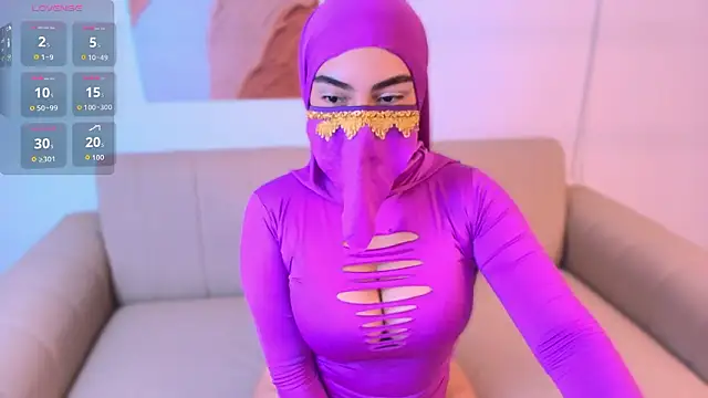 Snapshot of Malika_Noor chatting on 24, 2, 2026 Malika Noor online show from 24, 2, 2026