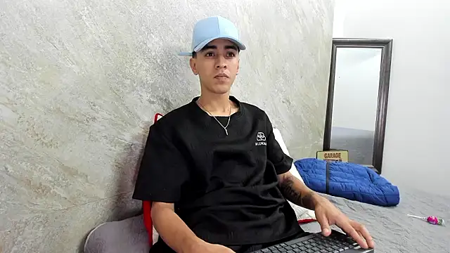 Snapshot of Mick-lollipop chatting on 28, 2, 2026 Mick-lollipop online show from 28, 2, 2026