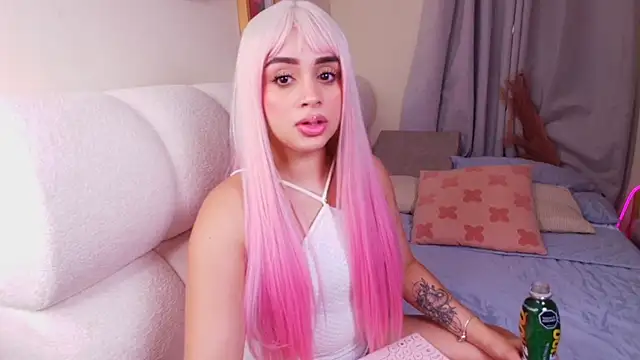 soph1a roy online show from 16, 4, 2026