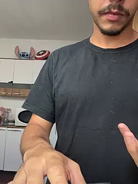 Exclusiveboy69 online show from 15, 4, 2026