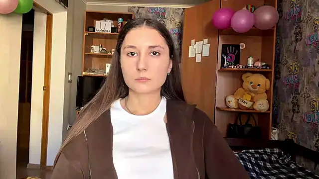 poly princess online show from 5, 3, 2026