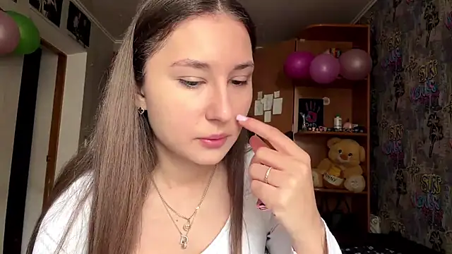 poly princess online show from 4, 3, 2026