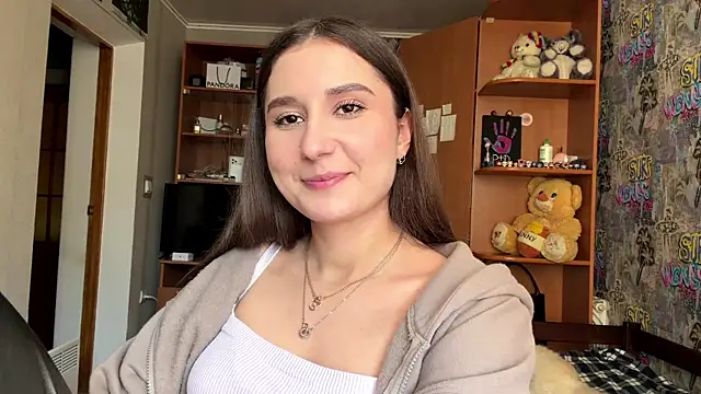 poly princess online show from 14, 4, 2026