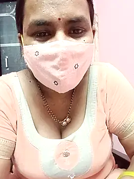 Snapshot of keerthy_telugu chatting on 2, 6, 2026 keerthy telugu online show from 2, 6, 2026