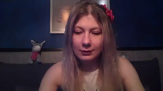 Foxy Bright online show from 7, 3, 2026