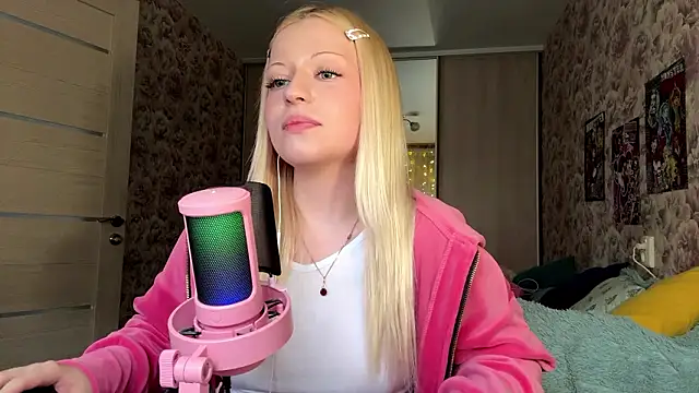 JeneeBIanks online show from 24, 2, 2026