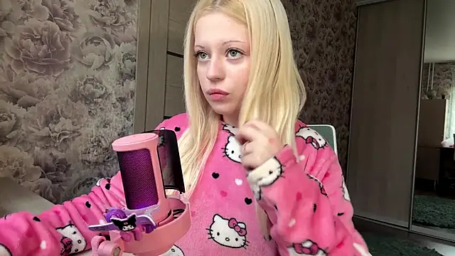 JeneeBIanks online show from 2, 4, 2026