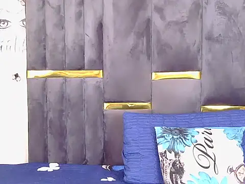 Divine Beautyxx online show from 7, 3, 2026