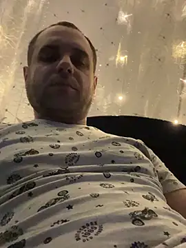 Snapshot of LaBuBupara chatting on 25, 2, 2026 LaBuBupara online show from 25, 2, 2026