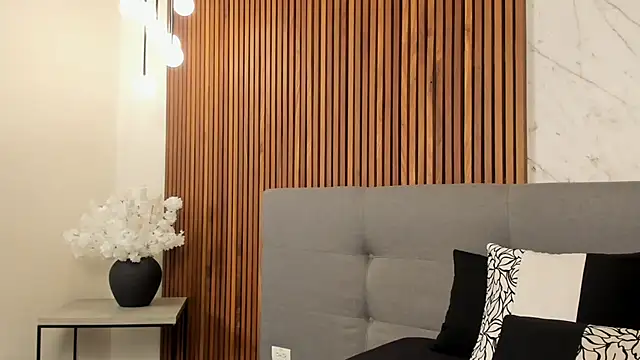 Amara Velvet  online show from 17, 6, 2026