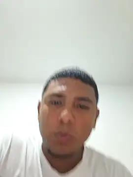 Snapshot of josua0429 chatting on 1, 3, 2026 josua0429 online show from 1, 3, 2026