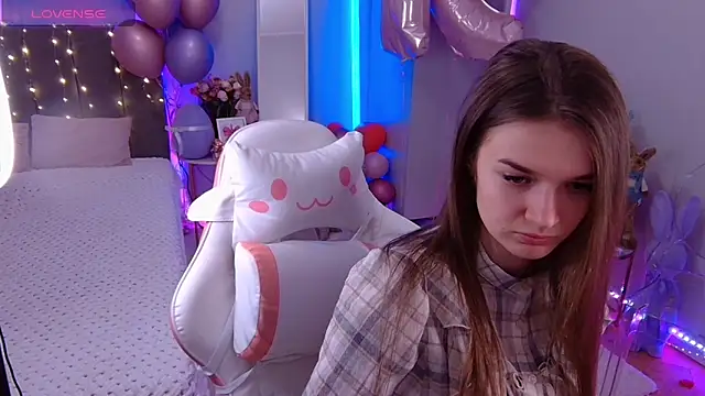 Ann Wood online show from 21, 2, 2026