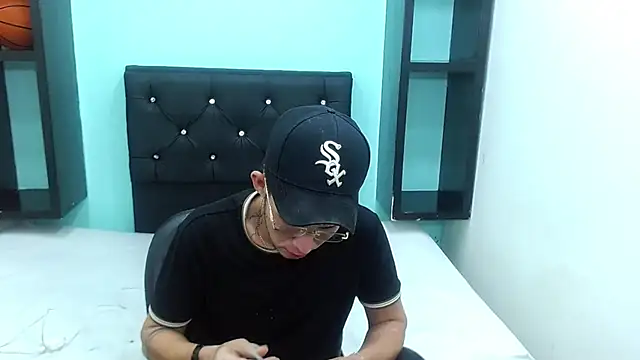 Snapshot of masterboyx chatting on 1, 3, 2026 masterboyx online show from 1, 3, 2026