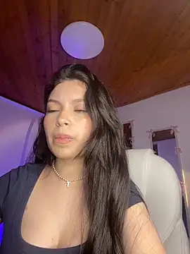 Snapshot of Mady_Pink chatting on 25, 2, 2026 Mady Pink online show from 25, 2, 2026