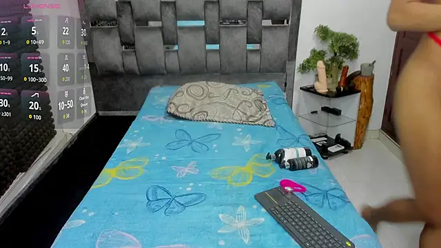 Snapshot of valeriavelasquez chatting on 4, 3, 2026 valeriavelasquez online show from 4, 3, 2026