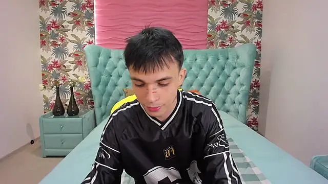 ClarkBev online show from 4, 4, 2026