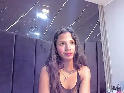 Snapshot of Juna_Hyl chatting on 27, 2, 2026 Juna Hyl online show from 27, 2, 2026