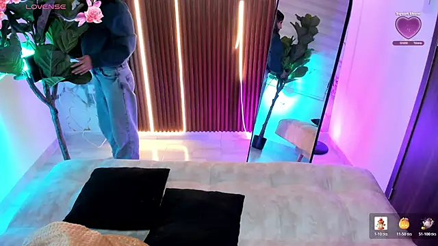 Antonella Moretti  online show from 11, 4, 2026