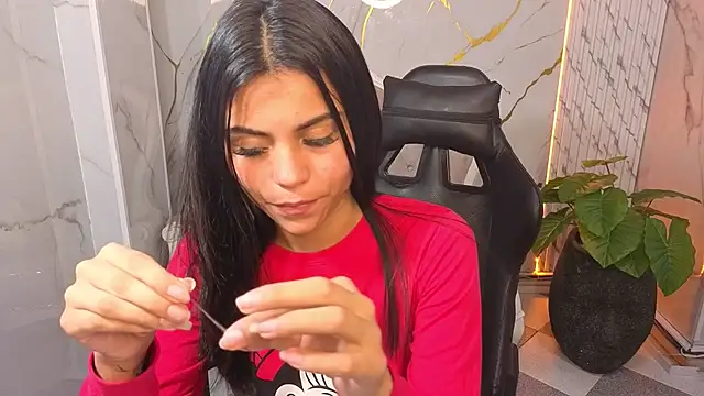 Tamy b  online show from 15, 4, 2026