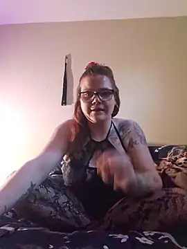 Sexymilf6992 online show from 8, 6, 2026