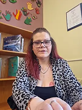 Sexymilf6992 online show from 16, 5, 2026