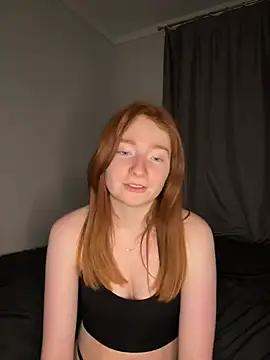 HoneyBunny18 online show from 13, 3, 2026