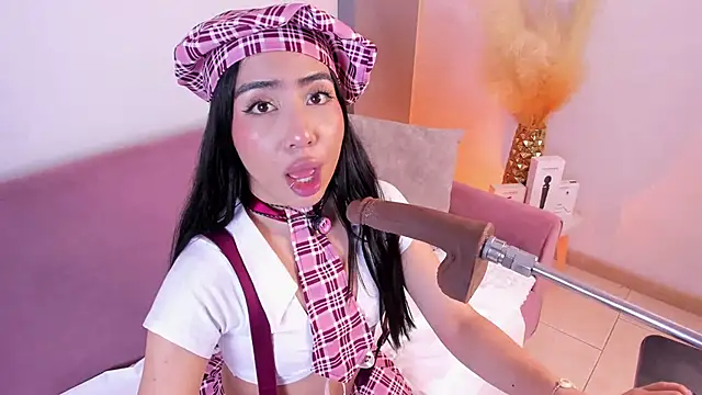 Valecute  online show from 24, 5, 2026